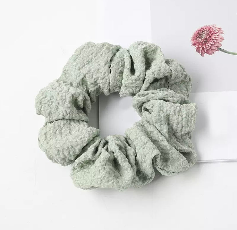 Pleated Scrunchies