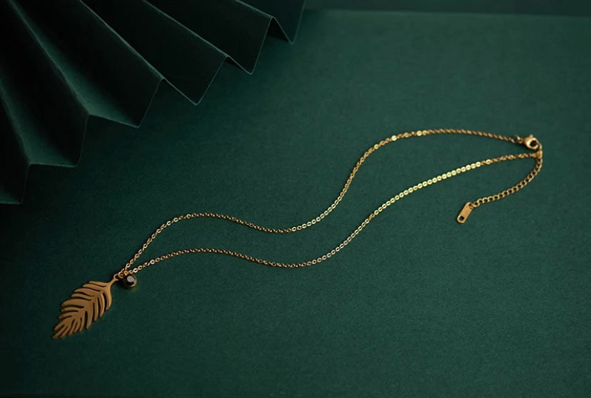 Gold Leaf Necklace